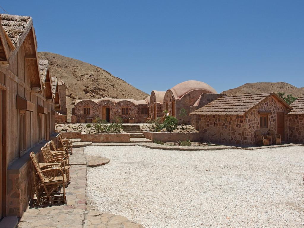 Roots Red Sea Hotel El Qoseir Exterior foto